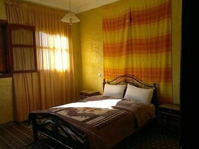 Auberge Et Hotel Les Amis Тафраут Екстер'єр фото
